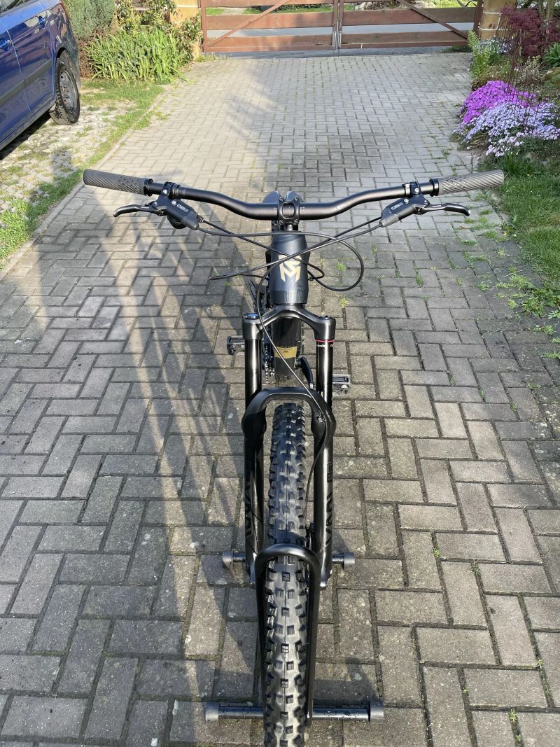 Rock Machine Whizz
