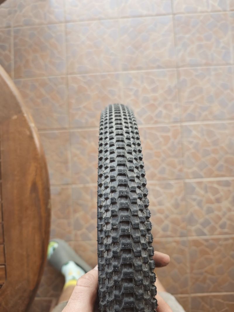 Kenda Small Block Eight 20x2,1 kevlar