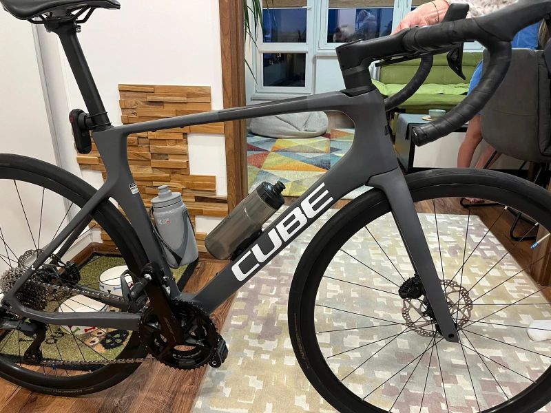 Silniční kolo Cube Agree C:62 grey´n´black 2023