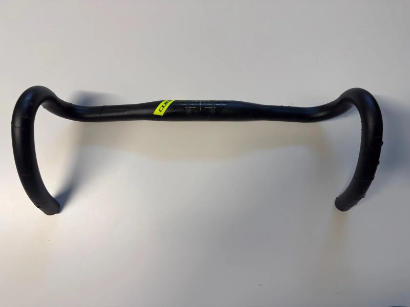 2x silniční řidítka, 1x MTB