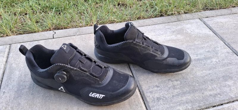 cyklistická obuv (nášlapy) Leatt EU47 (30cm)