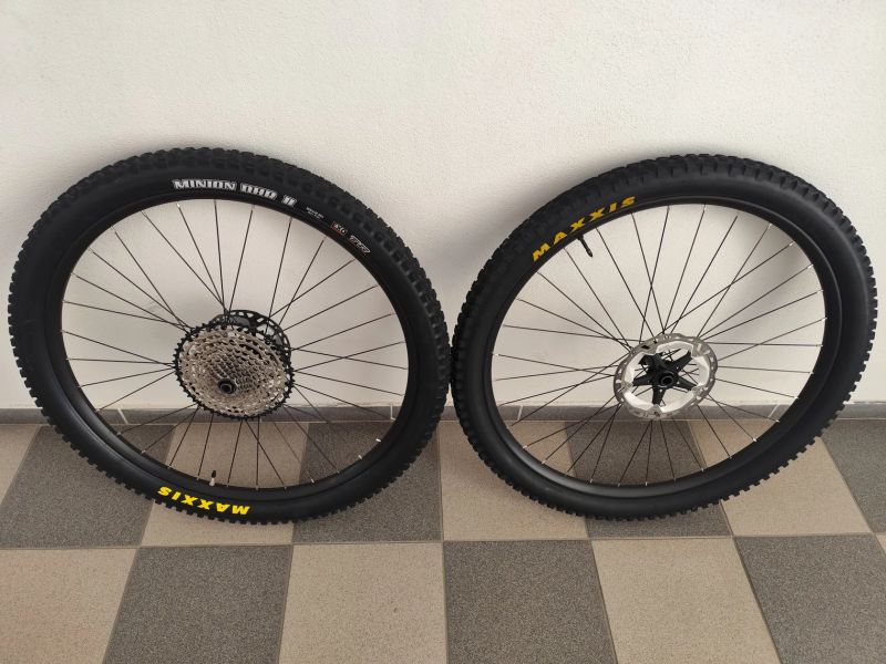 Set MTB kolies 
