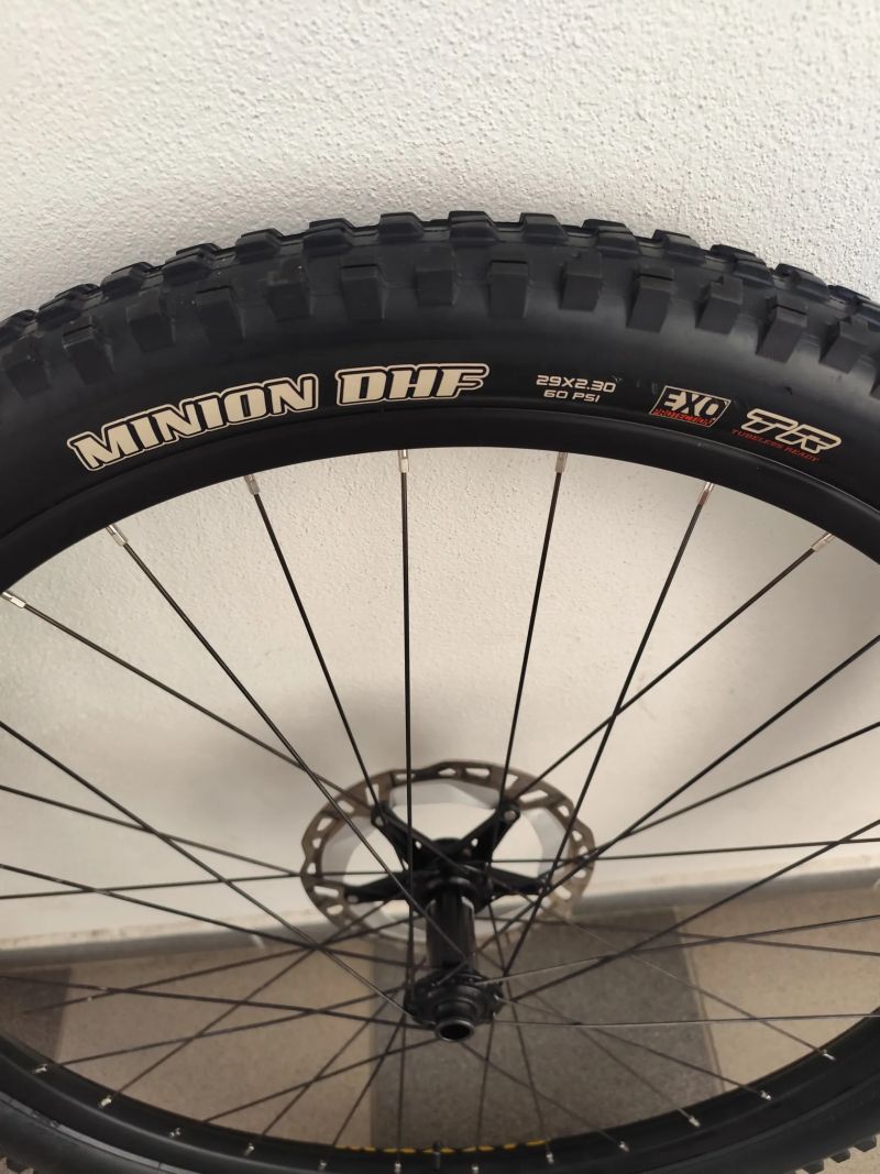 Set MTB kolies 