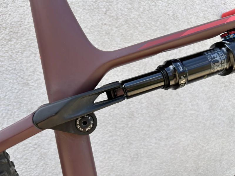 Canyon Lux Trail CF 6 SLX