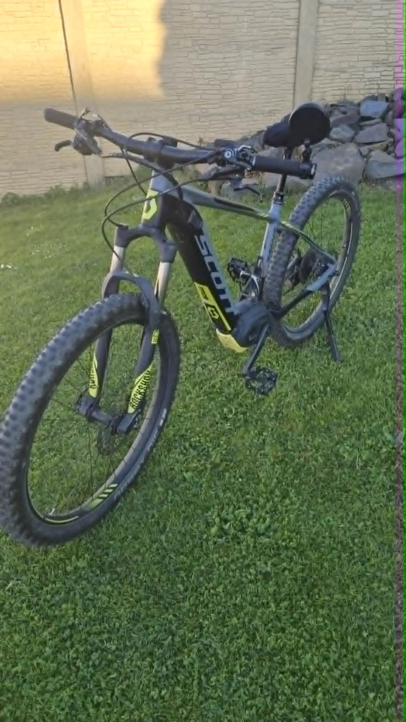 Scott E-SCALE 720