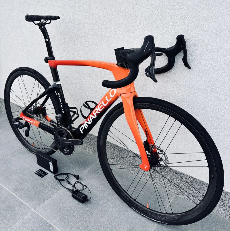 Silniční kolo Pinarello Dogma F