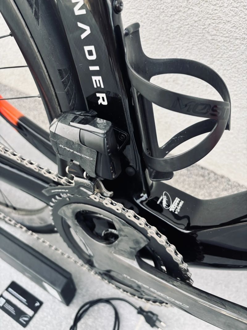 Silniční kolo Pinarello Dogma F