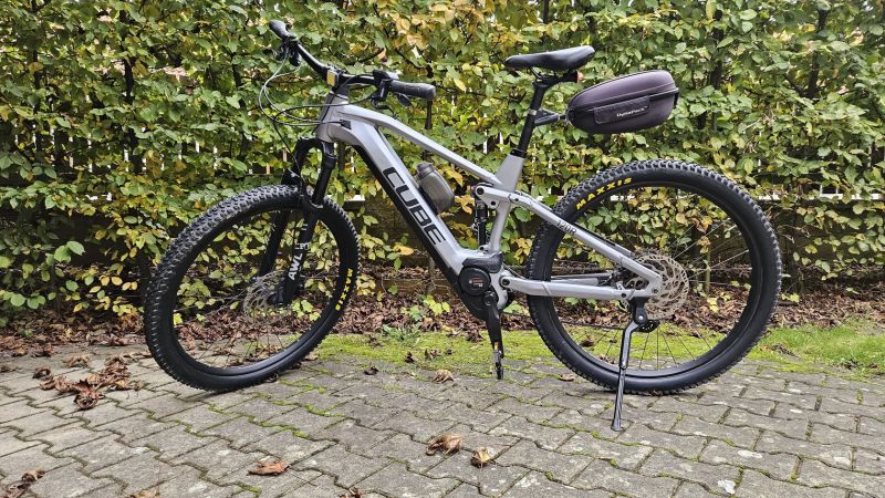 Cube stereorace 120 R 625