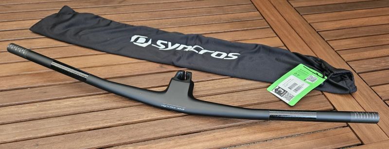 SYNCROS Fraser IC SL DC 760 mm – špičkový celokarbonový integrovaný kokpit - NOVÝ