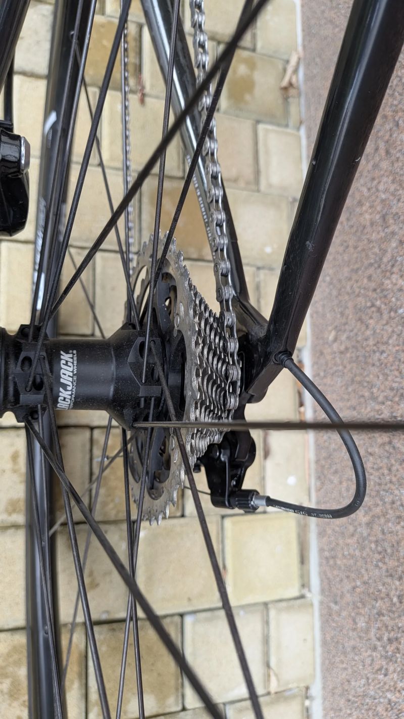 Focus IZALCO RACE DISC 9.7 karbon, NOVÁ KOLA, vel. 56