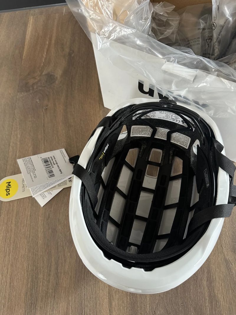Helma Uvex Surge Aero MIPS