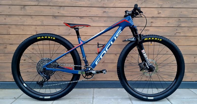 Karbonové kolo Focus Raven XS, 27,5"