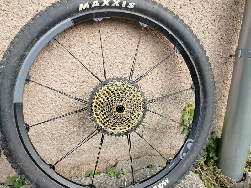 Crankbrothers cobalt 2