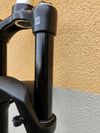 SR Suntour Raidon 32 RL-R s ovladačem | 27,5" | 120 mm | v záruce | boost osa, sloupek nezkrácen
