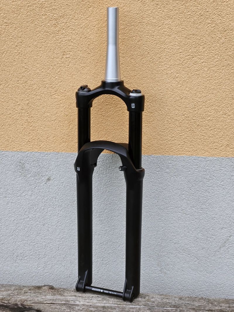 SR Suntour Raidon 32 RL-R s ovladačem | 27,5" | 120 mm | v záruce | boost osa, sloupek nezkrácen