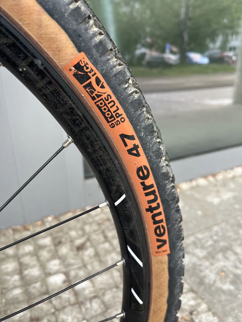 Genesis Fugio 20 – ocelový gravel na hydraulice