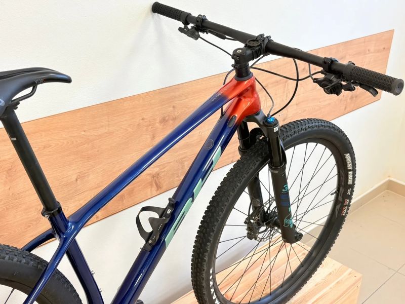 BH Ultimate rc carbon 7.7