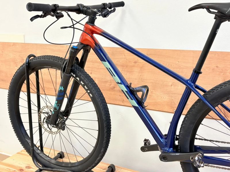 BH Ultimate rc carbon 7.7
