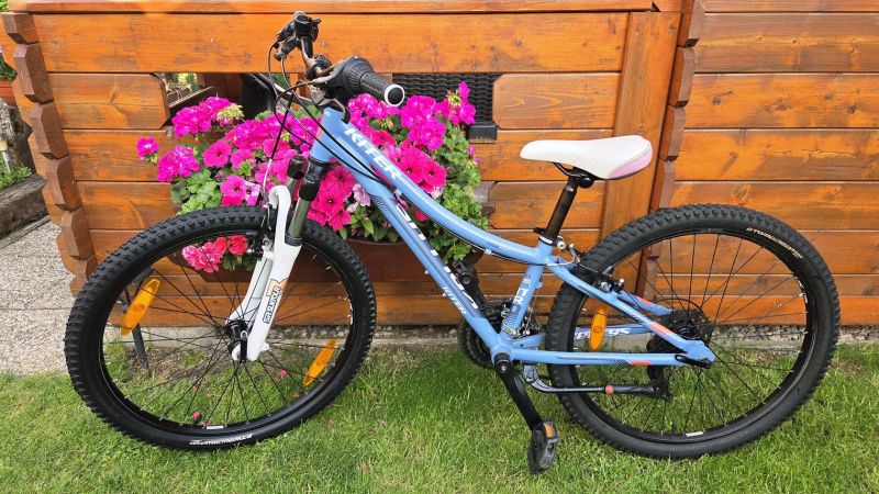 Dětské dívčí horské kolo 24" Kellys KITER 50 7-12let postava 120-150cm.