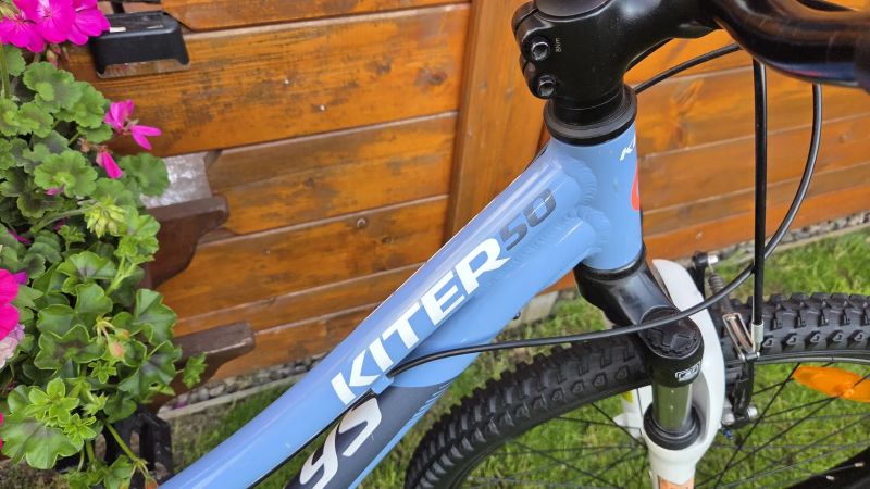 Dětské dívčí horské kolo 24" Kellys KITER 50 7-12let postava 120-150cm.