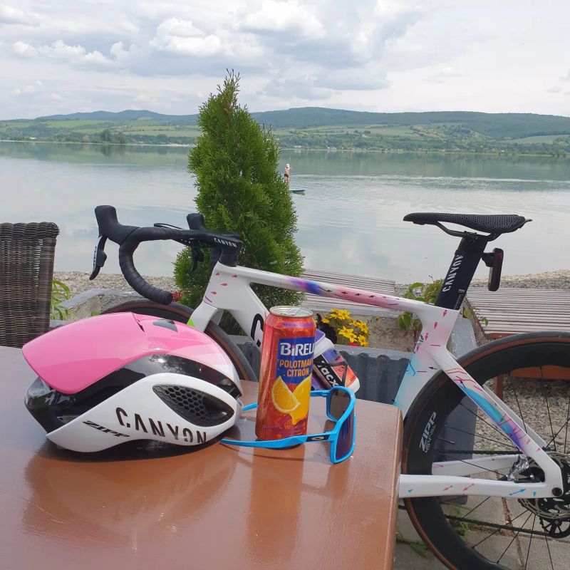 Canyon aeroad cfr sram team