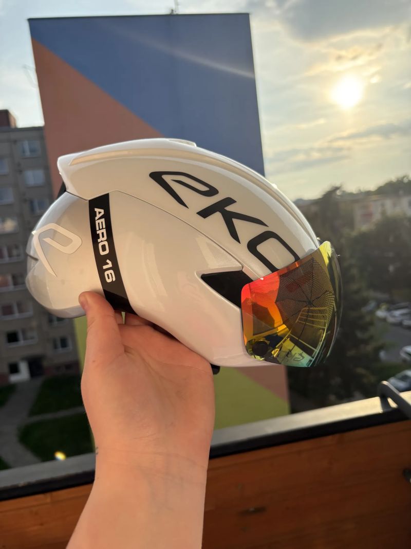 Ekoi Aero 16 – aero přilba