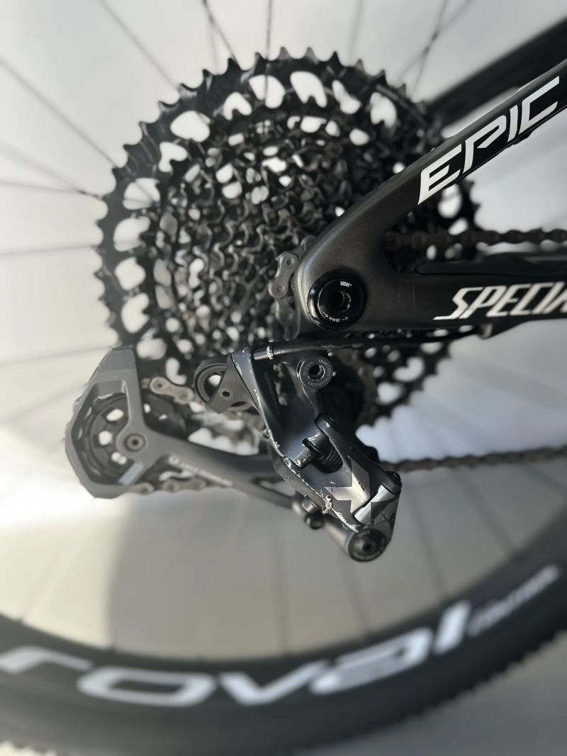 Specialized EPIC EVO EXPERT CARBON
