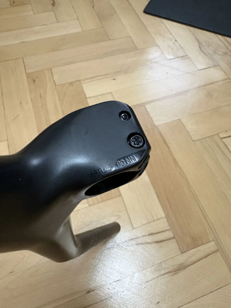 Kombo řídítka Syncros Fraser N1NO Edice 90mm/-25