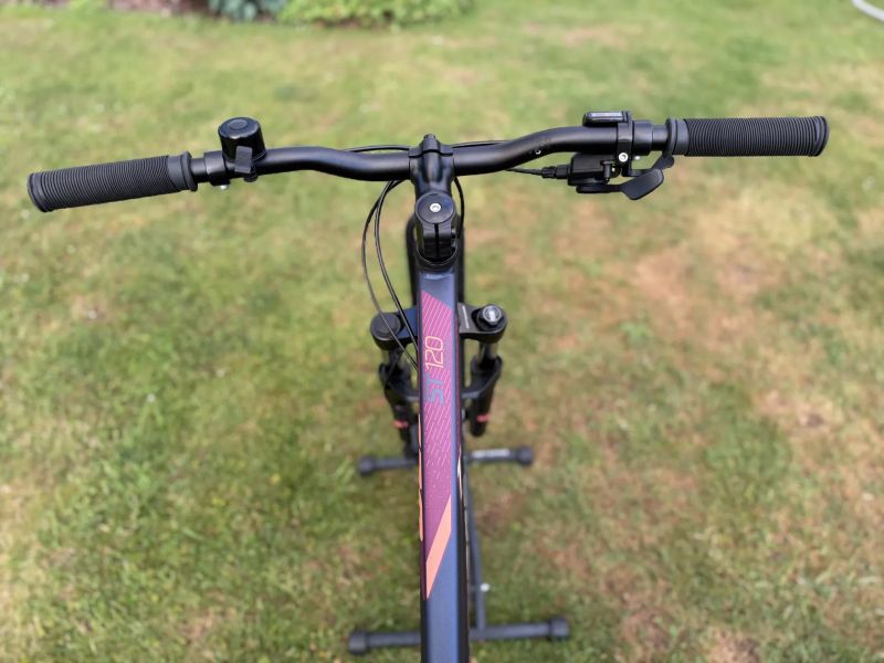 Prodám dívčí horské kolo Rockrider ST120 27,5”
