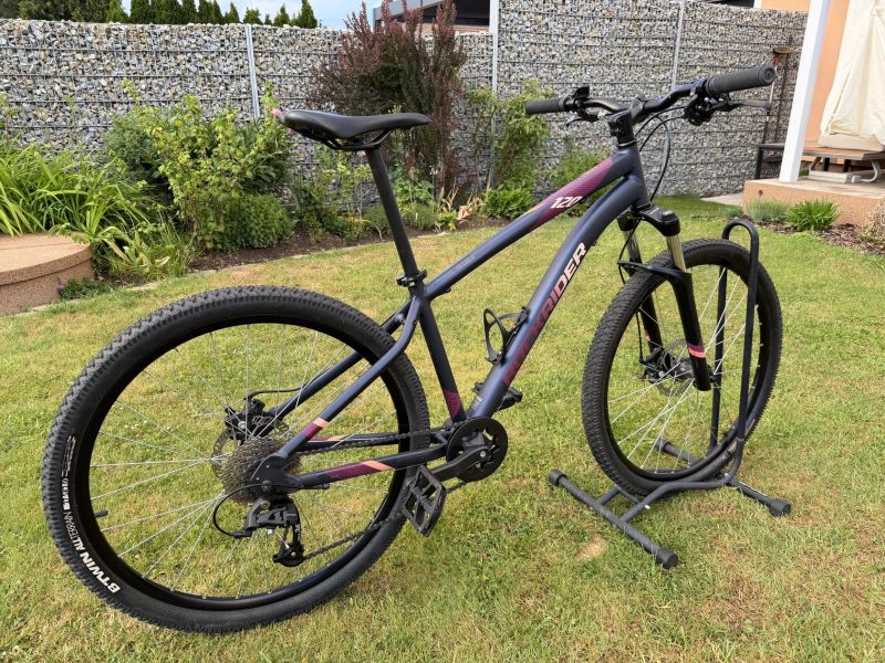 Prodám dívčí horské kolo Rockrider ST120 27,5”
