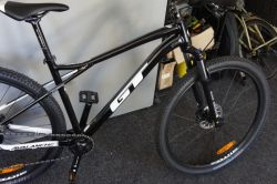 Horské kolo GT AVALANCHE 29" COMP BLK