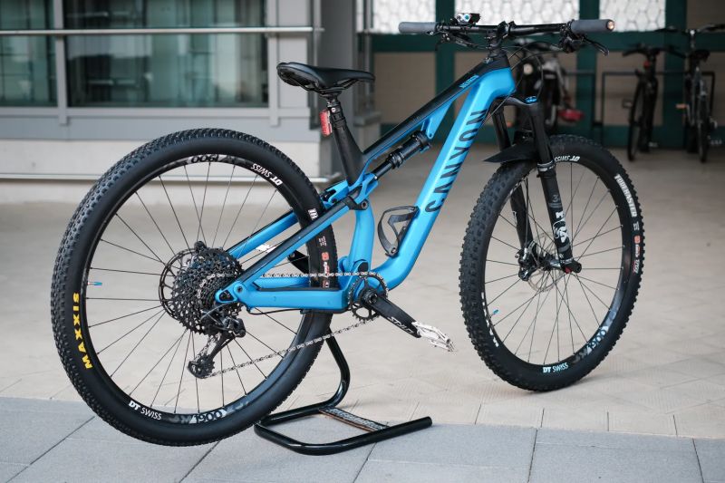 Canyon Neuron CF 8.0 - vel. M