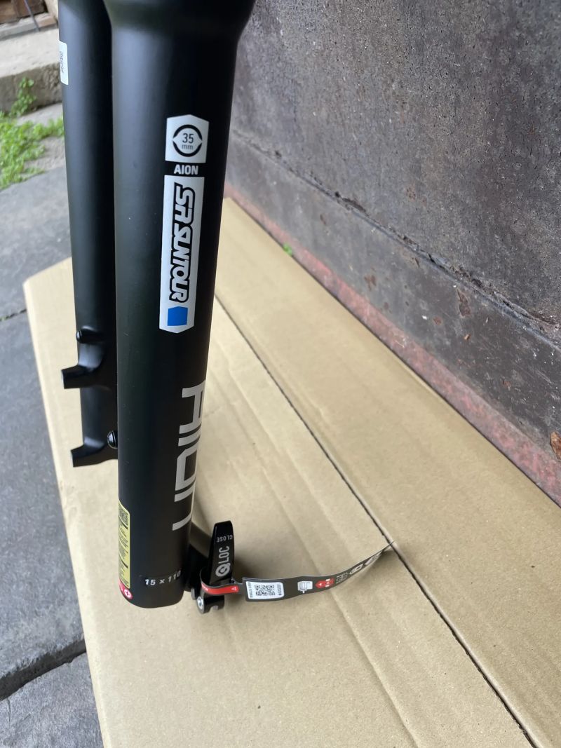 SR Suntour AION35-Boost 29 140 RC Taper - NOVÁ