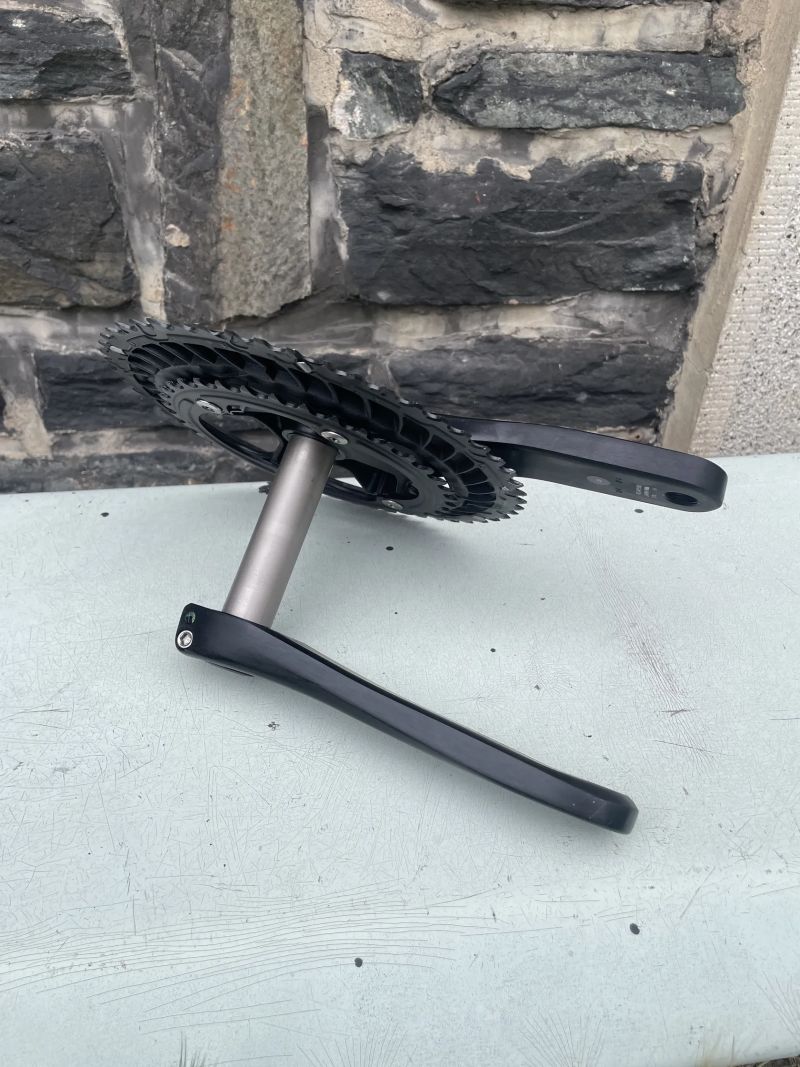 Nové Shimano 105, 170mm, 12s 52/36