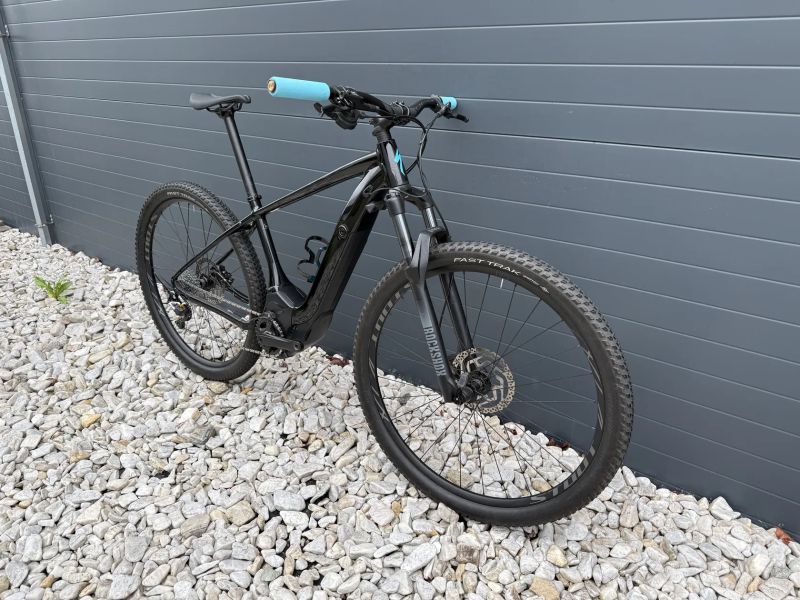 Specialized Levo HT Comp, vel M; 2 baterie