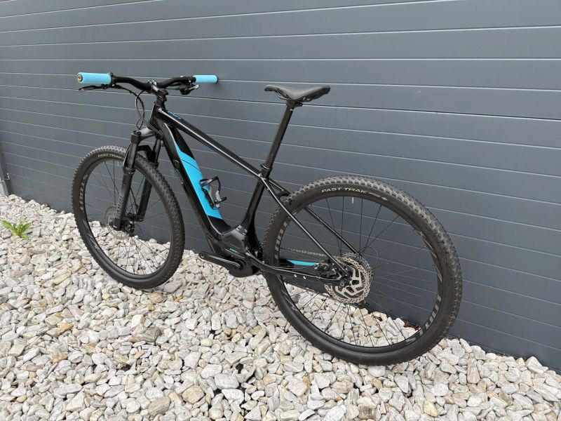 Specialized Levo HT Comp, vel M; 2 baterie
