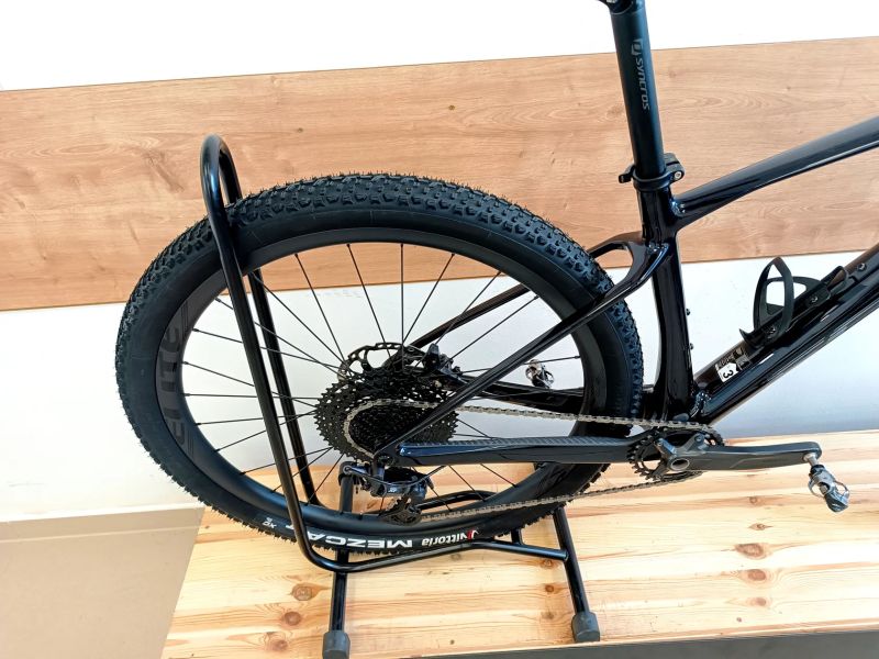 Scott Scale 930 - karbonová kola Elite wheels