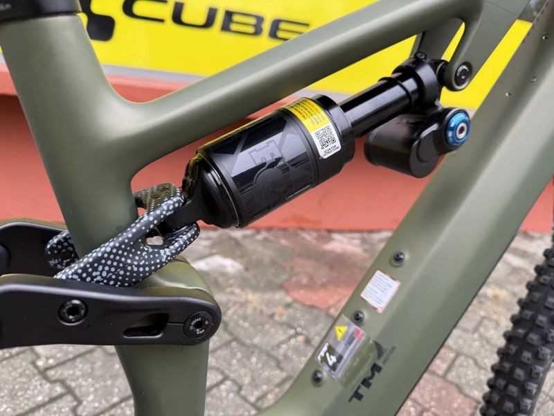 Cube AMS Hybrid 177 C:62 TM 600X - reedgreen´n´matrix, pouze 96km, ZÁRUKA