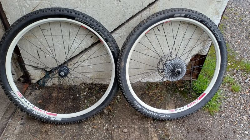kola 26" ZTR FLOW náboje xt, kazeta 9s XT