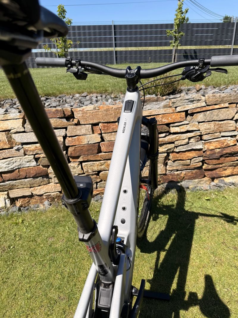 Santa Cruz Heckler SL CC, vel. XL