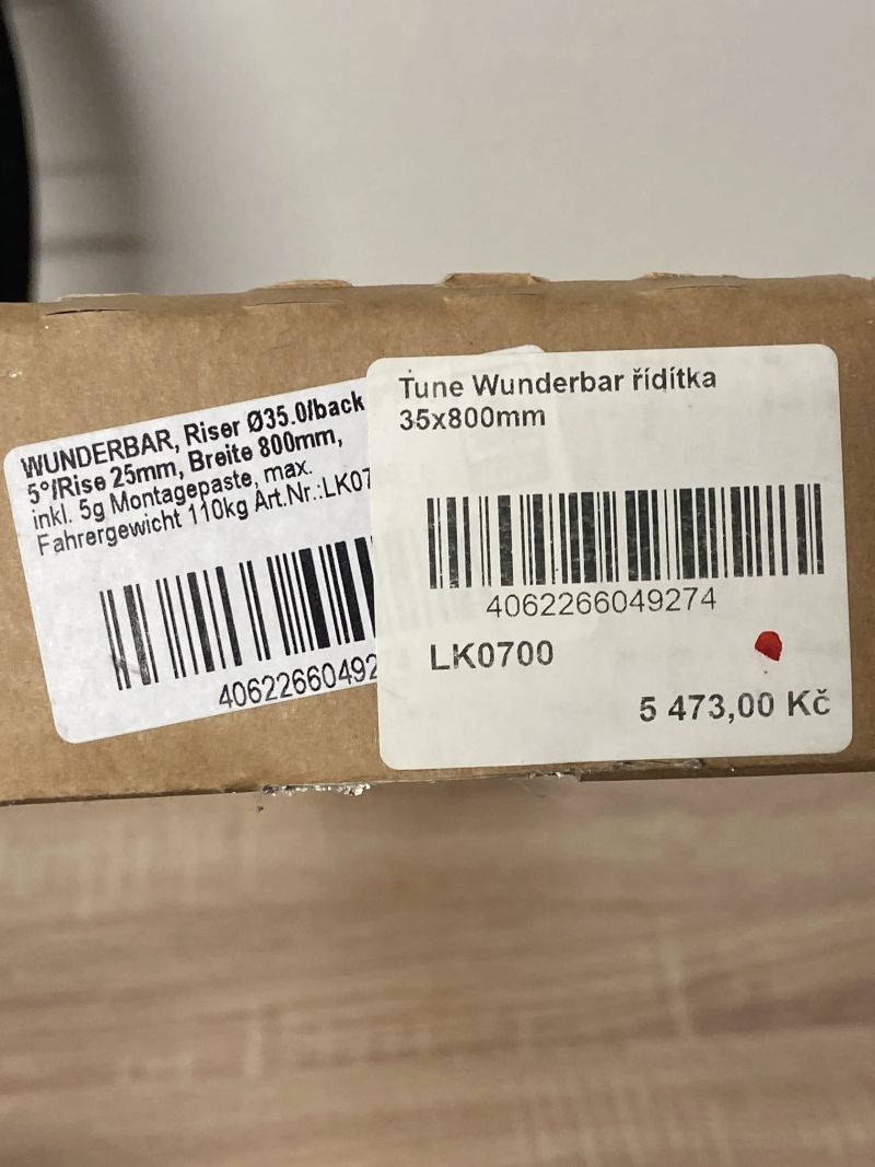 TUNE WUNDERBAR 800mm 25mm Rise, pro představec 35mm, v perfektním stavu