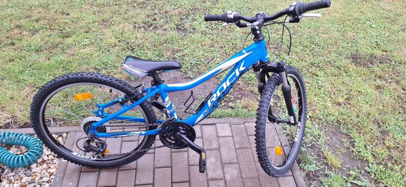 Rock Machine Surge 24