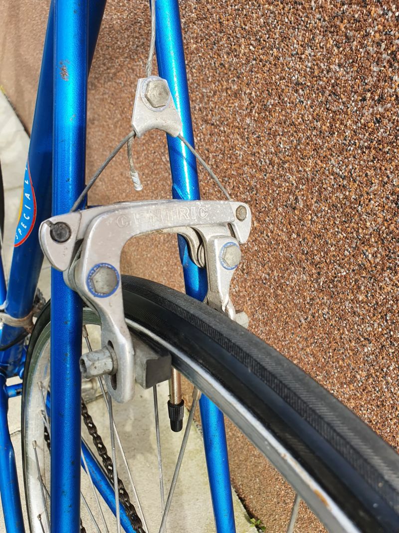 Silniční galuskové kolo Campagnolo