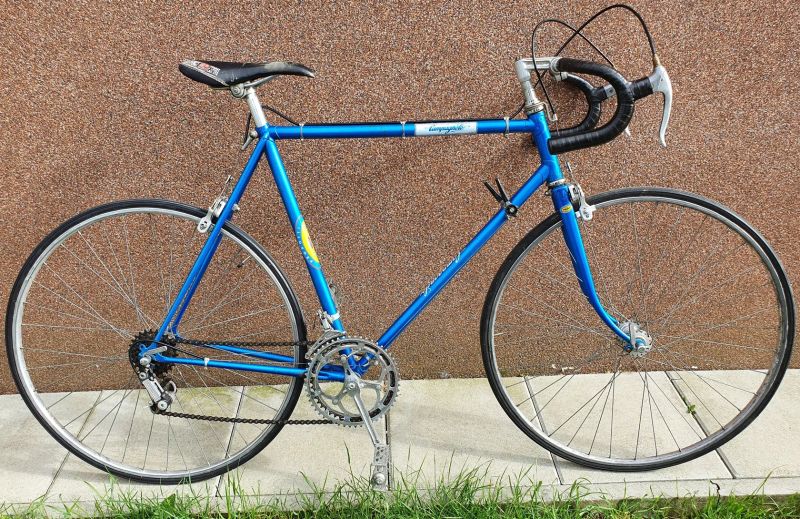 Silniční galuskové kolo Campagnolo