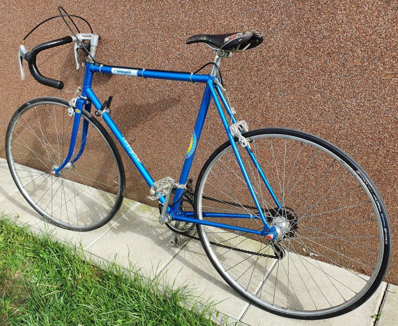 Silniční galuskové kolo Campagnolo