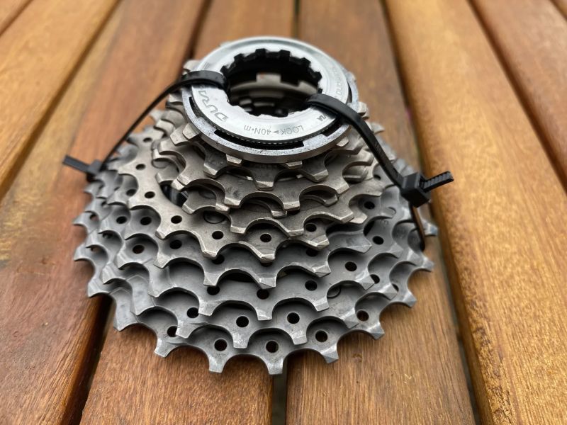 Prodám kazetu Shimano Dura-Ace CS-7900, 10 speed, skvělý stav!