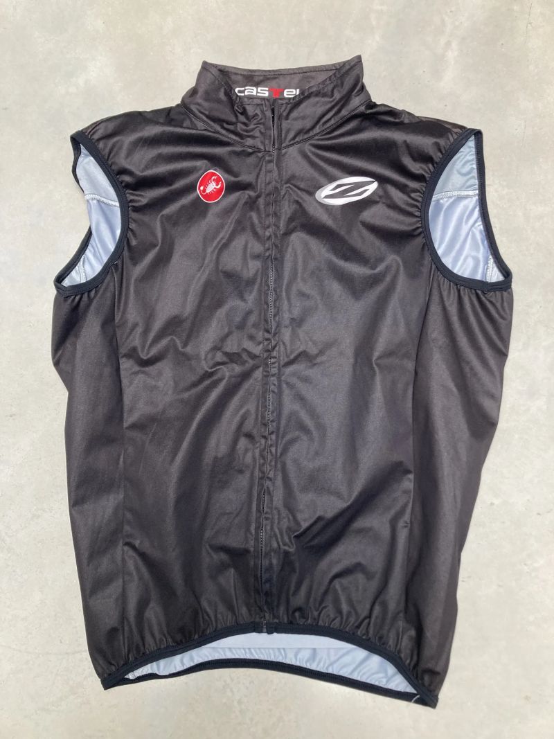 Castelli Zipp vesta