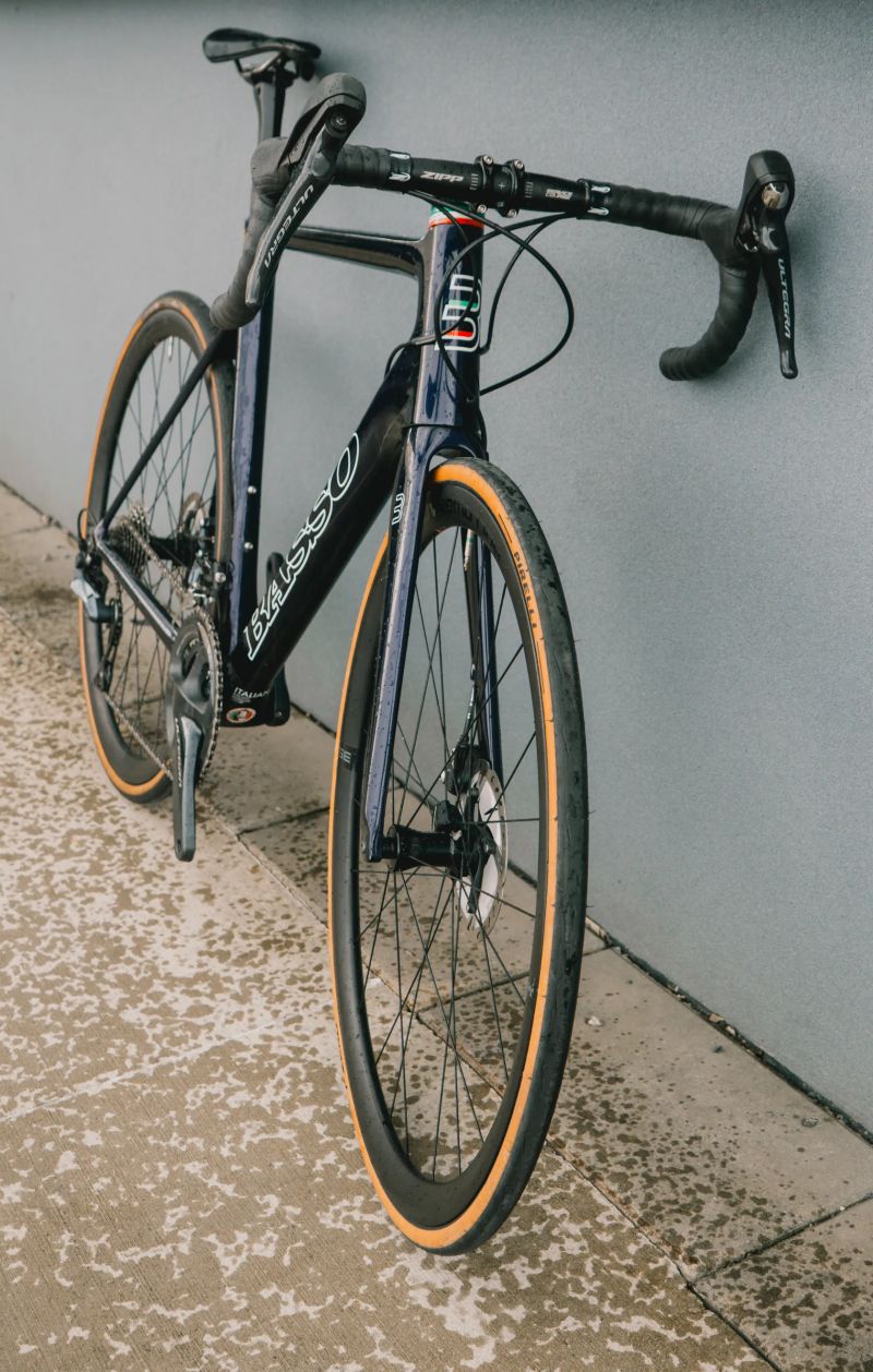 Basso Venta, Ultegra 11sp, Hollowgram 35