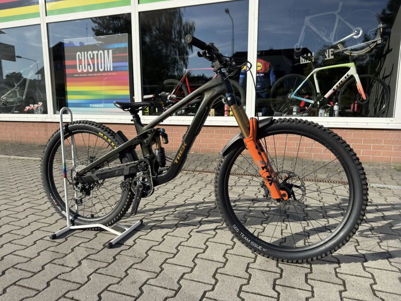 Trek Slash 9.8 Gen 6 M