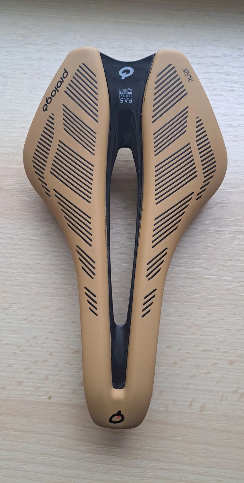 Prodám gravel sedlo Prologo Dimension R2 AGX 